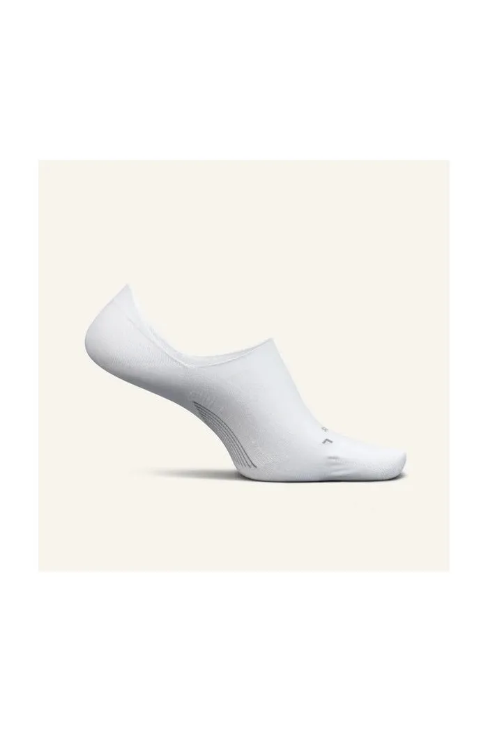 FEETURES ULTRA LIGHT INVISIBLE