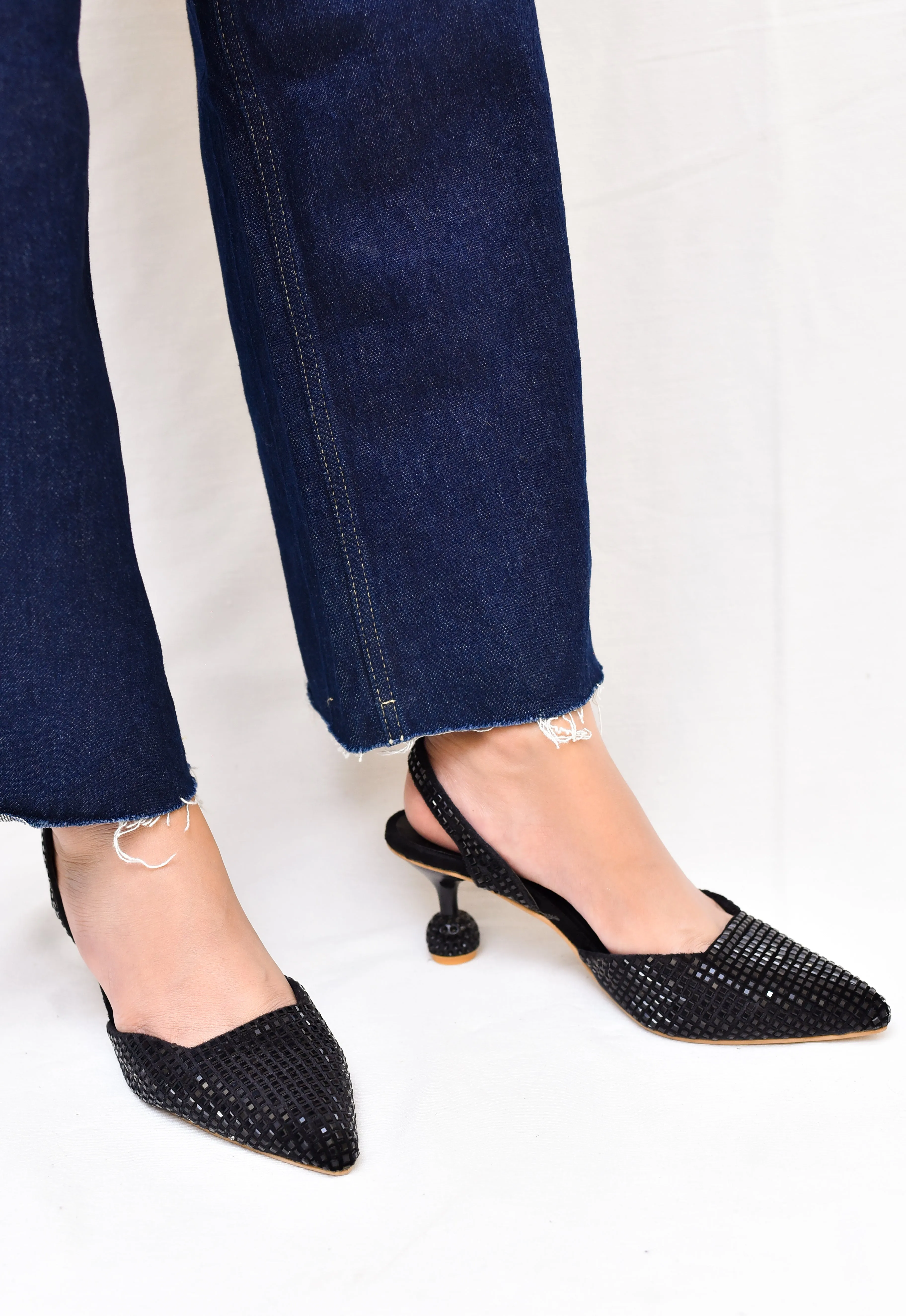 RHINESTONE POINTED TOE SLINGBACK PUMPS - BLACK