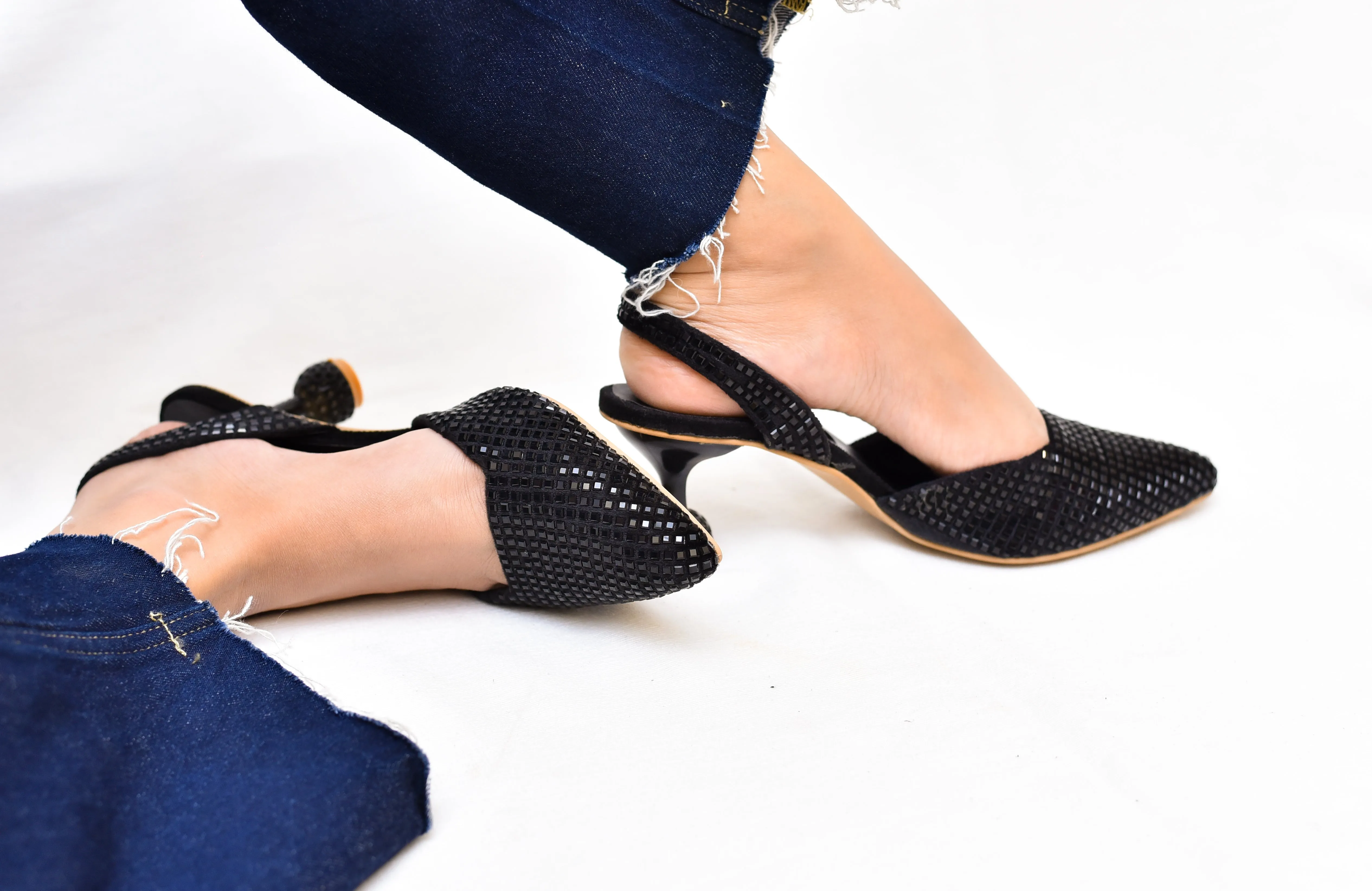 RHINESTONE POINTED TOE SLINGBACK PUMPS - BLACK