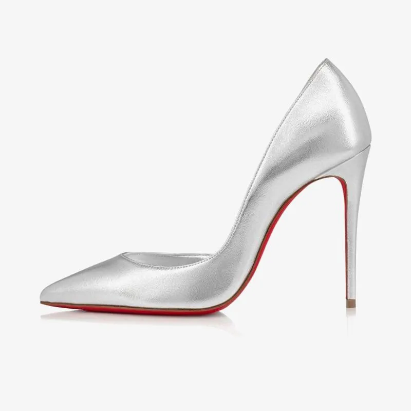 Stylish Silver Laminated Leather Pump